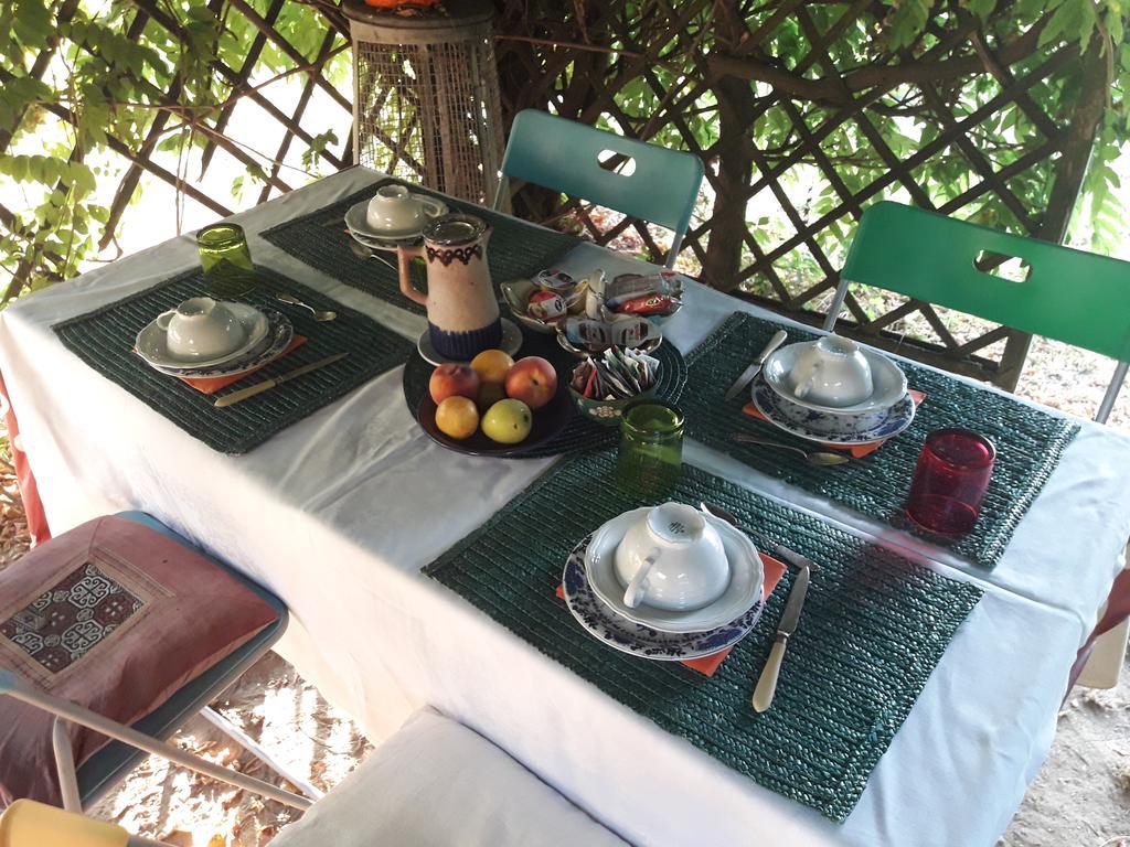 B&B Il Pioppo E La Fonte Castello d'Agogna Bagian luar foto